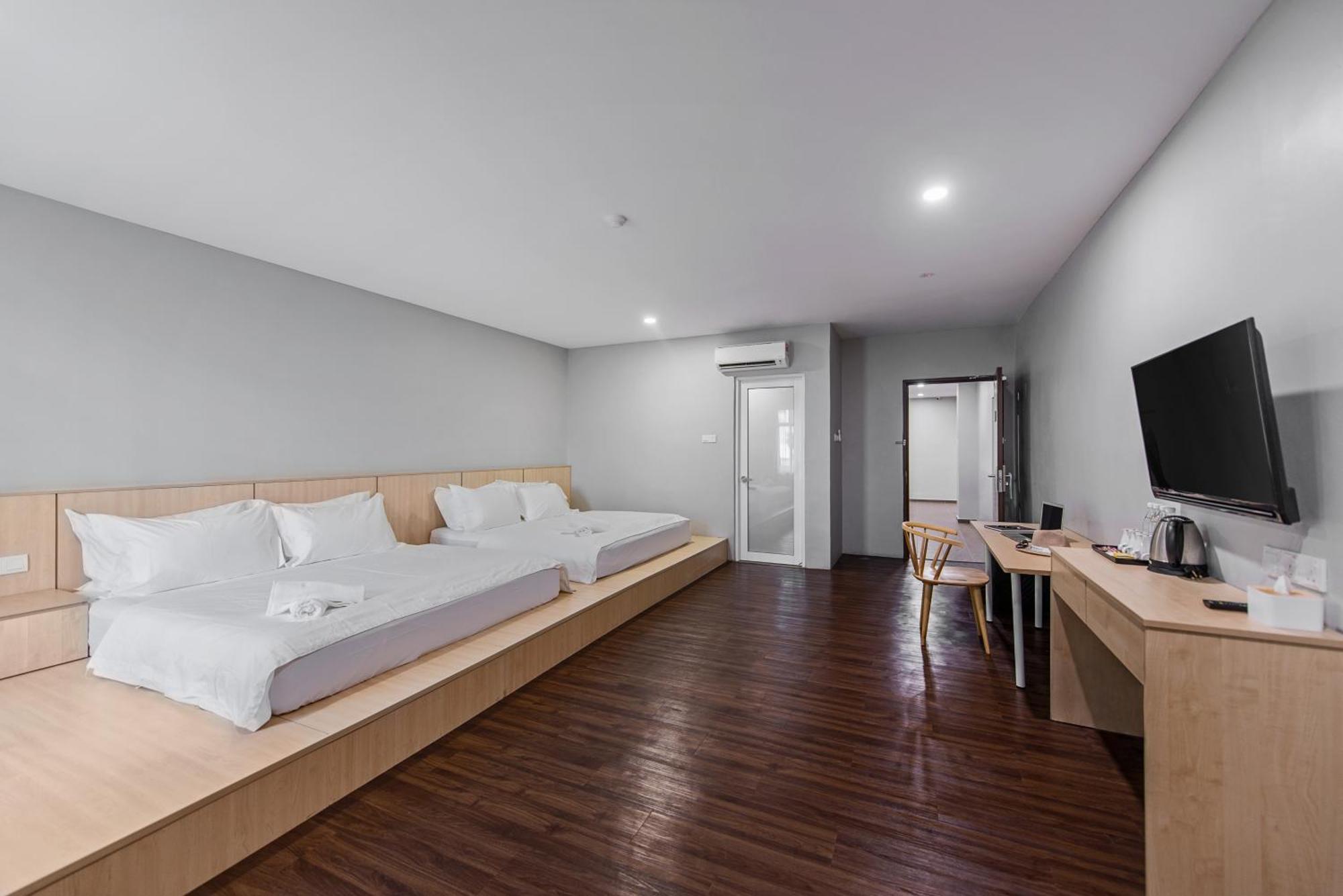 Hako Hotel Taman U Johor Bahru Exterior photo